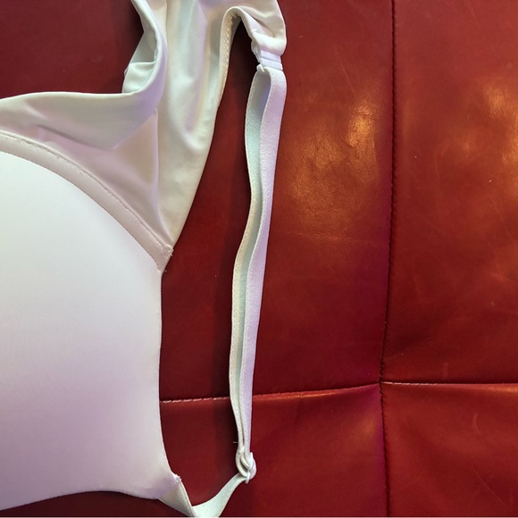 Victoria's Secret Women’s T-Shirt Full Coverage Push Up Underwire Bra, 34D - Picture 12 of 13